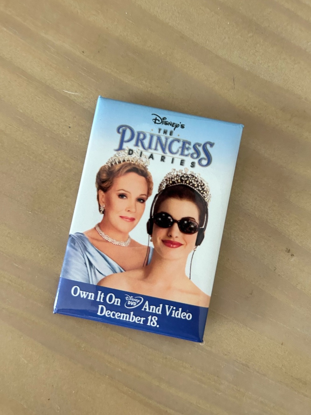 Vintage Y2K Disney Princess Diaries Promo Pin Button VHS DVD Release 2001